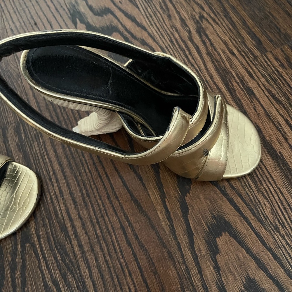 Givenchy Gold Croc-Embossed Heels - Picture 6 of 11